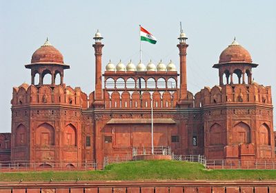 India-0037_-_Red_Fort_2214262369-1200x900